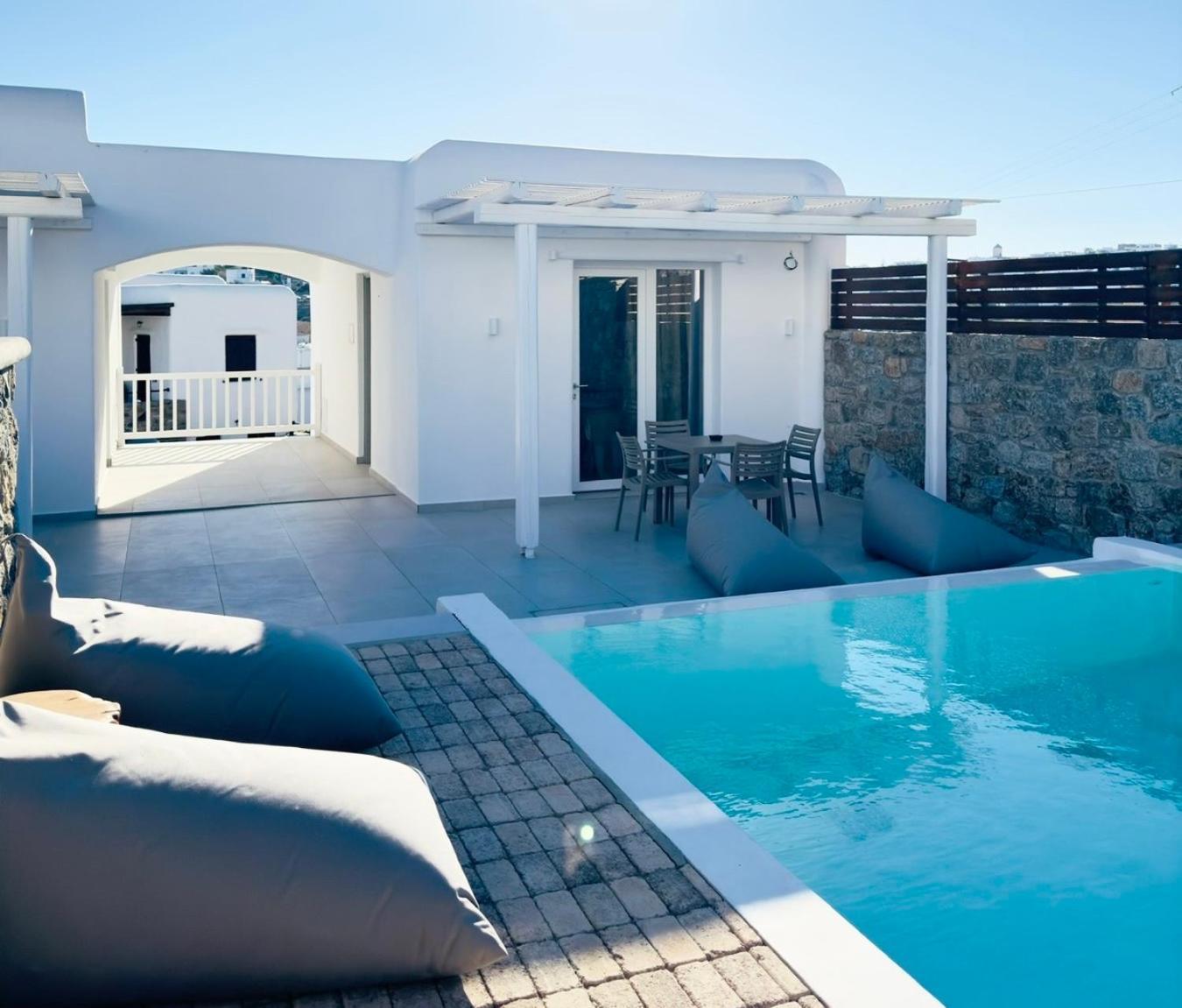 Sofos Suites Mykonos Mykonos Town Exterior photo