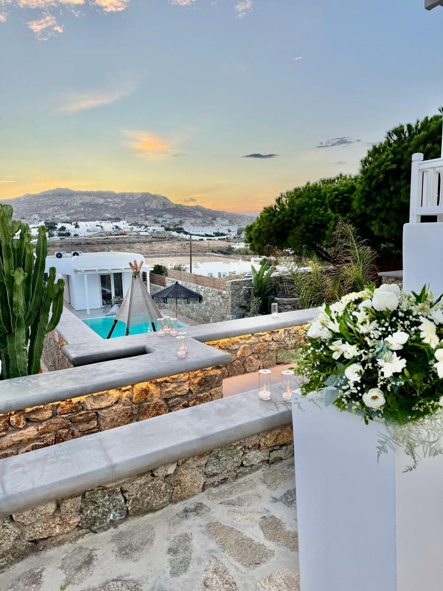 Sofos Suites Mykonos Mykonos Town Exterior photo